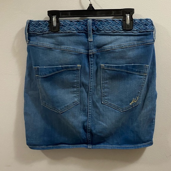 Express Jean Skirt - Picture 2 of 4